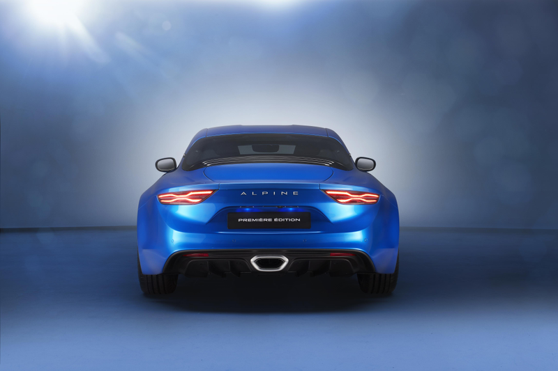 Illustration for article titled The New Alpine A110 Only Weighs 2,400 Pounds For Its 252 Horsepower